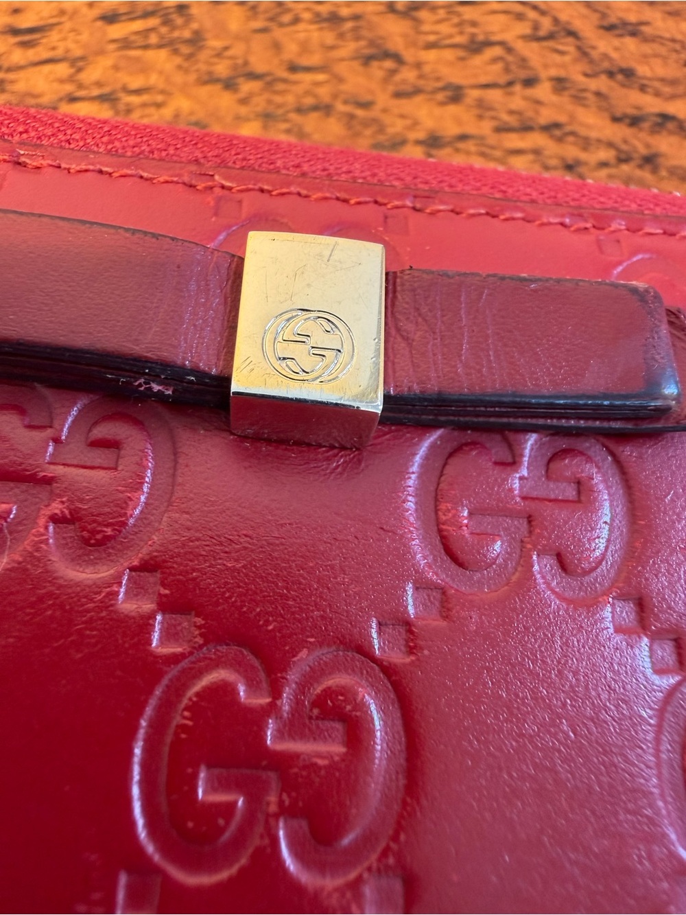 Gucci Red Guccissima Leather Bow Zip Around Wallet with COA - Picture 7 of 13